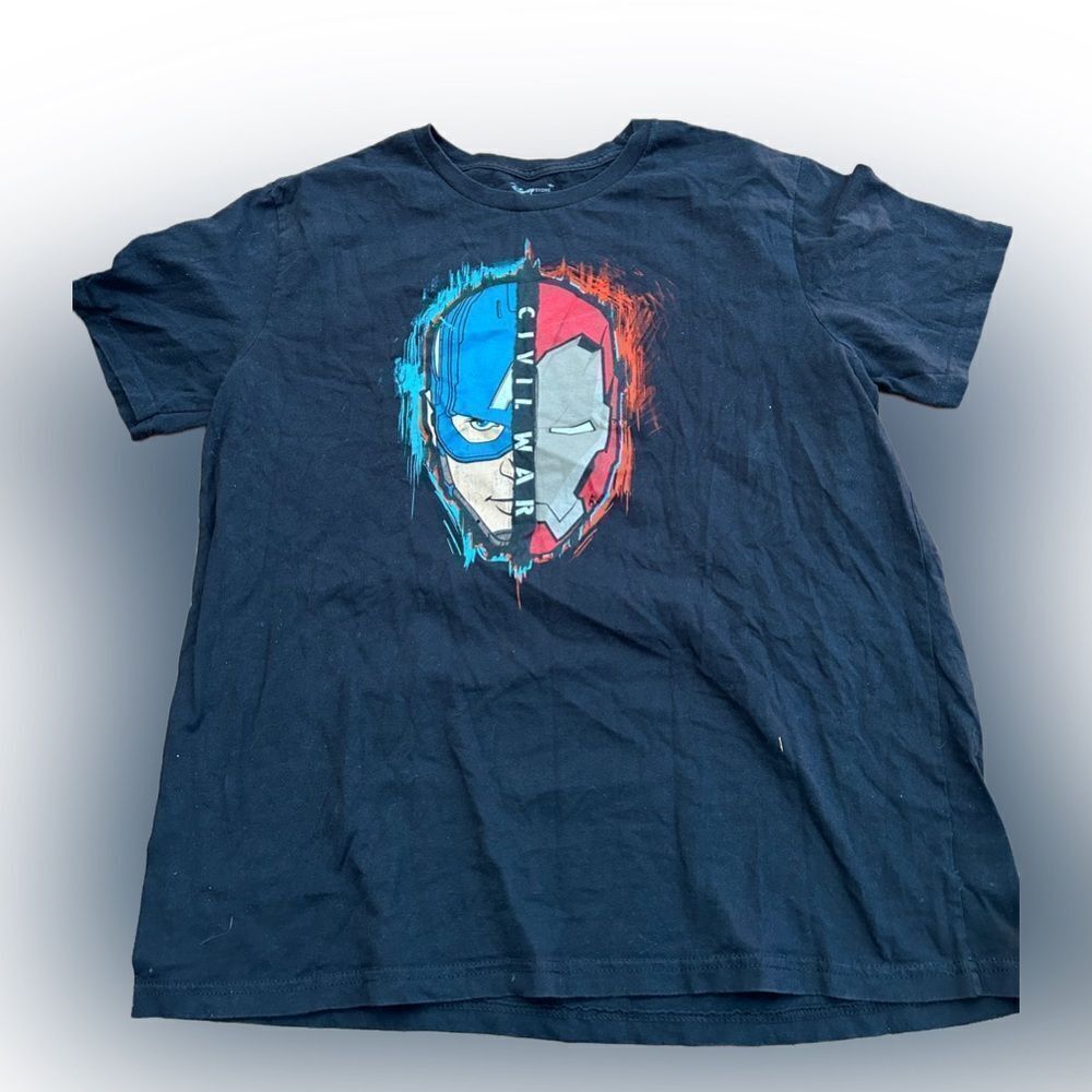 Disney Store Captain America CivilāWar T-shirt